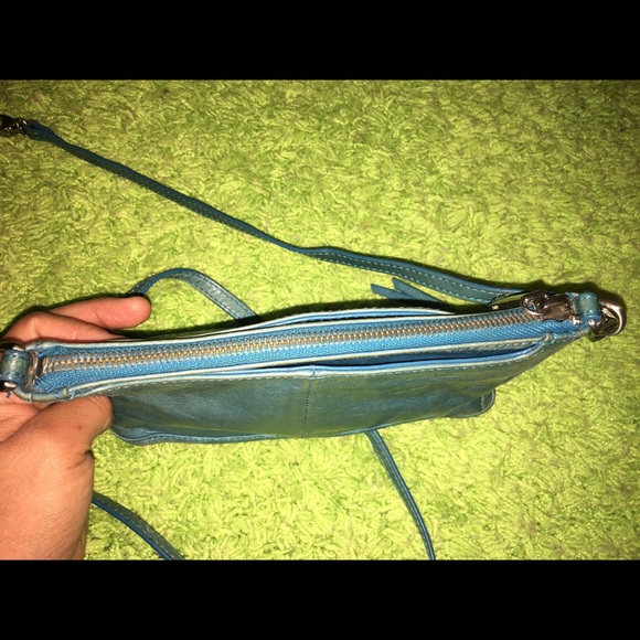 Clearance 🛍 Light blue fossil crossbody. - Picture 3 of 6